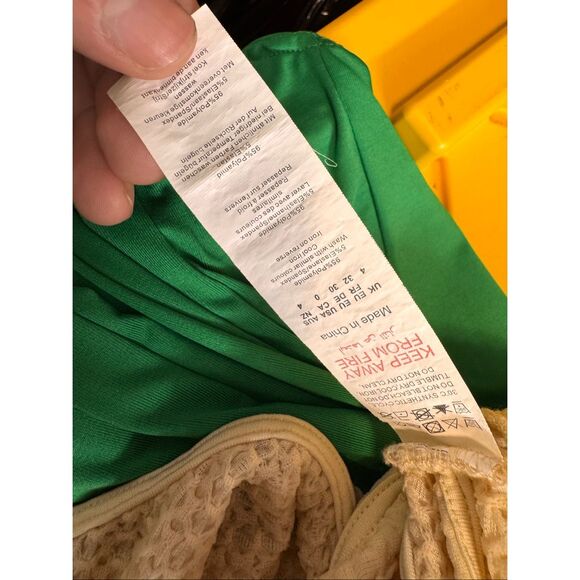 PrettyLittleThing Cream Crochet Textured Cutout Crop Top – Size XS - Picture 7 of 7